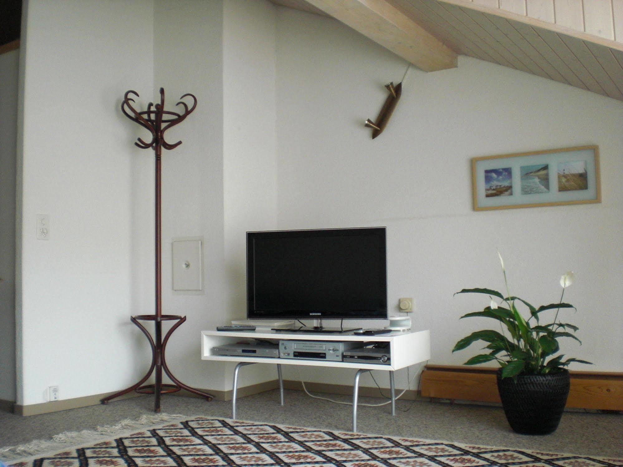 Bed and breakfast Mybednbreakfast In Bottmingen Extérieur photo
