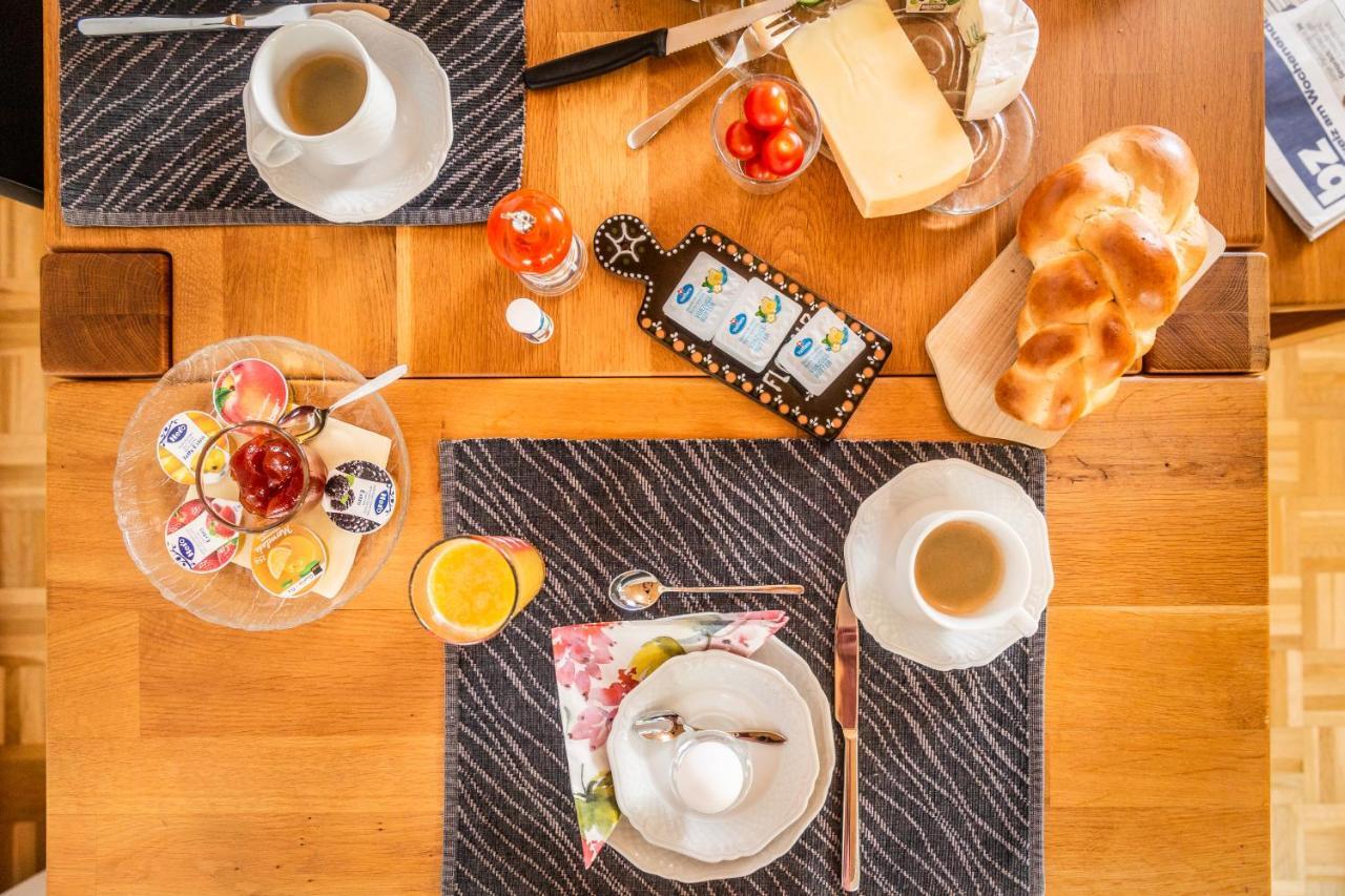 Bed and breakfast Mybednbreakfast In Bottmingen Extérieur photo
